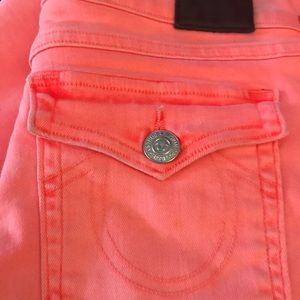 Excellent summer jean! Worn once !